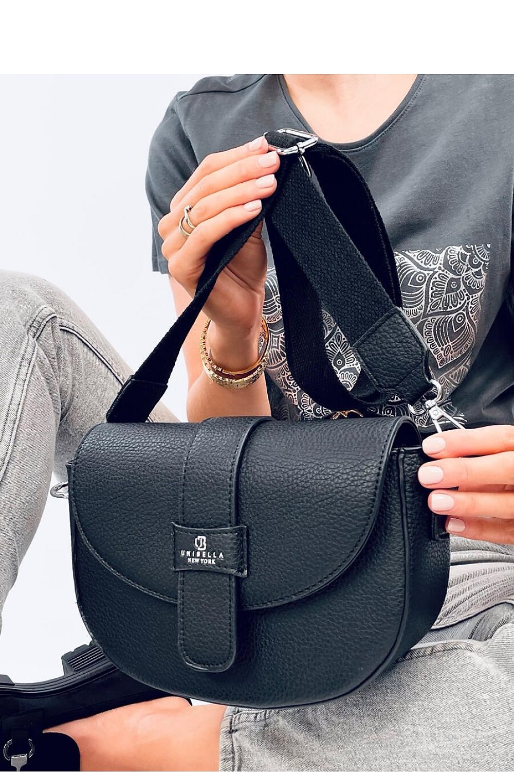 Messenger bag model 193717 Inello