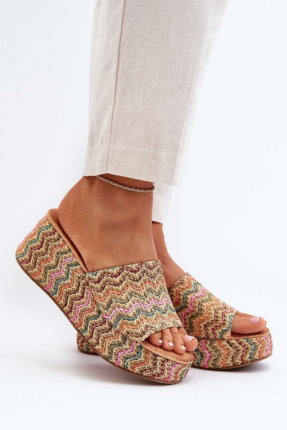 Flip-flops model 194381 Step in style
