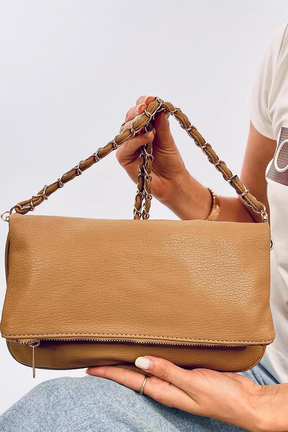 Messenger bag model 195565 Inello