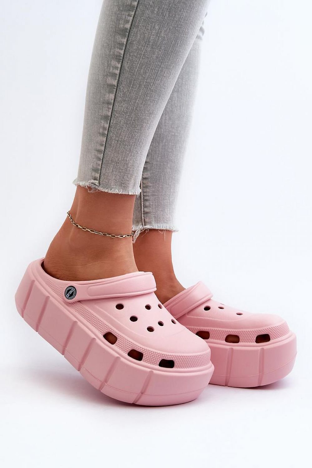 Flip-flops model 197245 Step in style