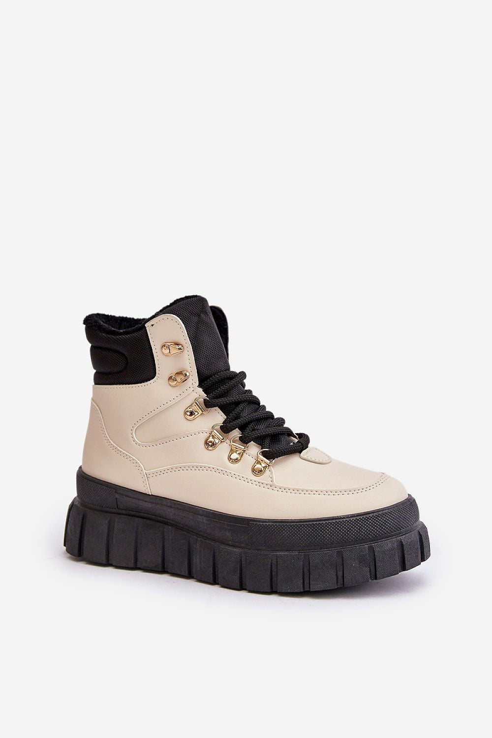 Boots model 201754 Step in style