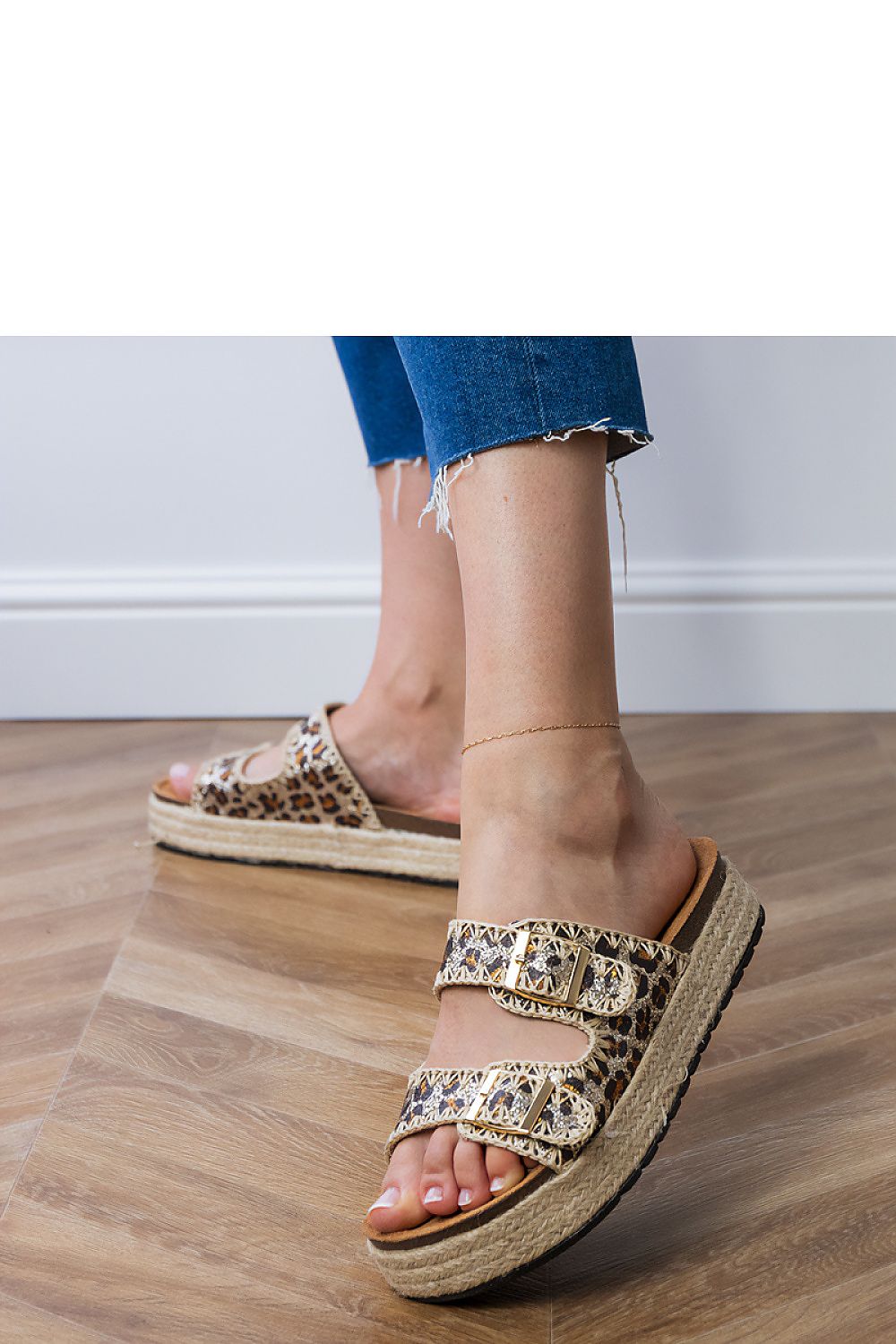 Flip-flops model 213416 PRIMO