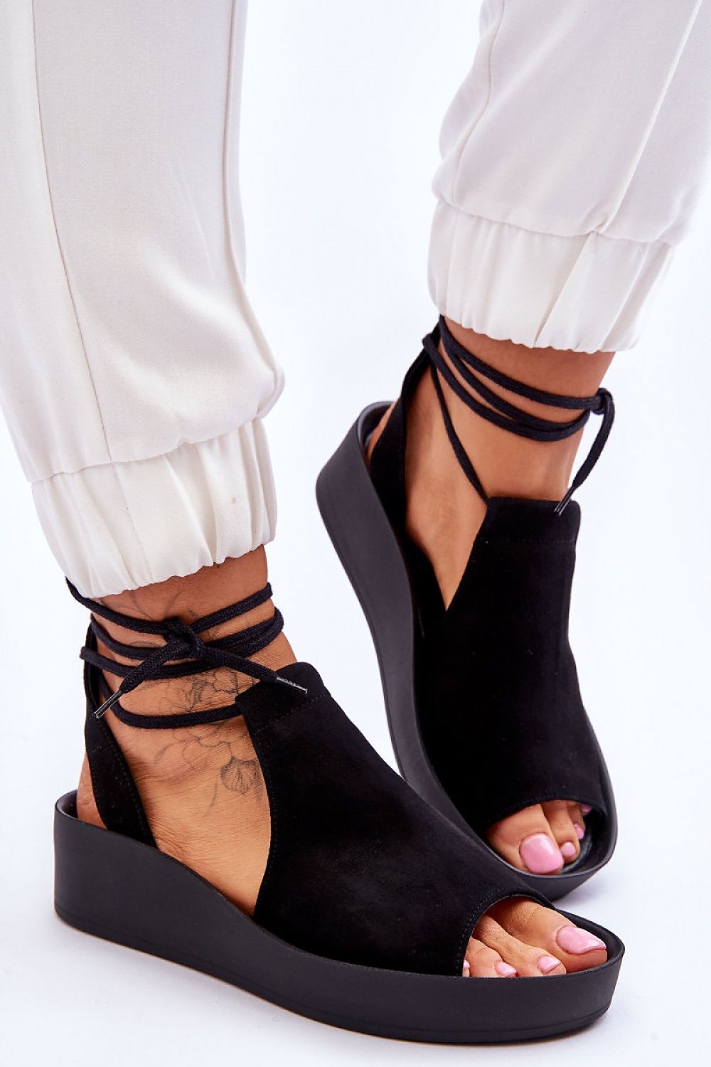 Buskin model 181849 Step in style