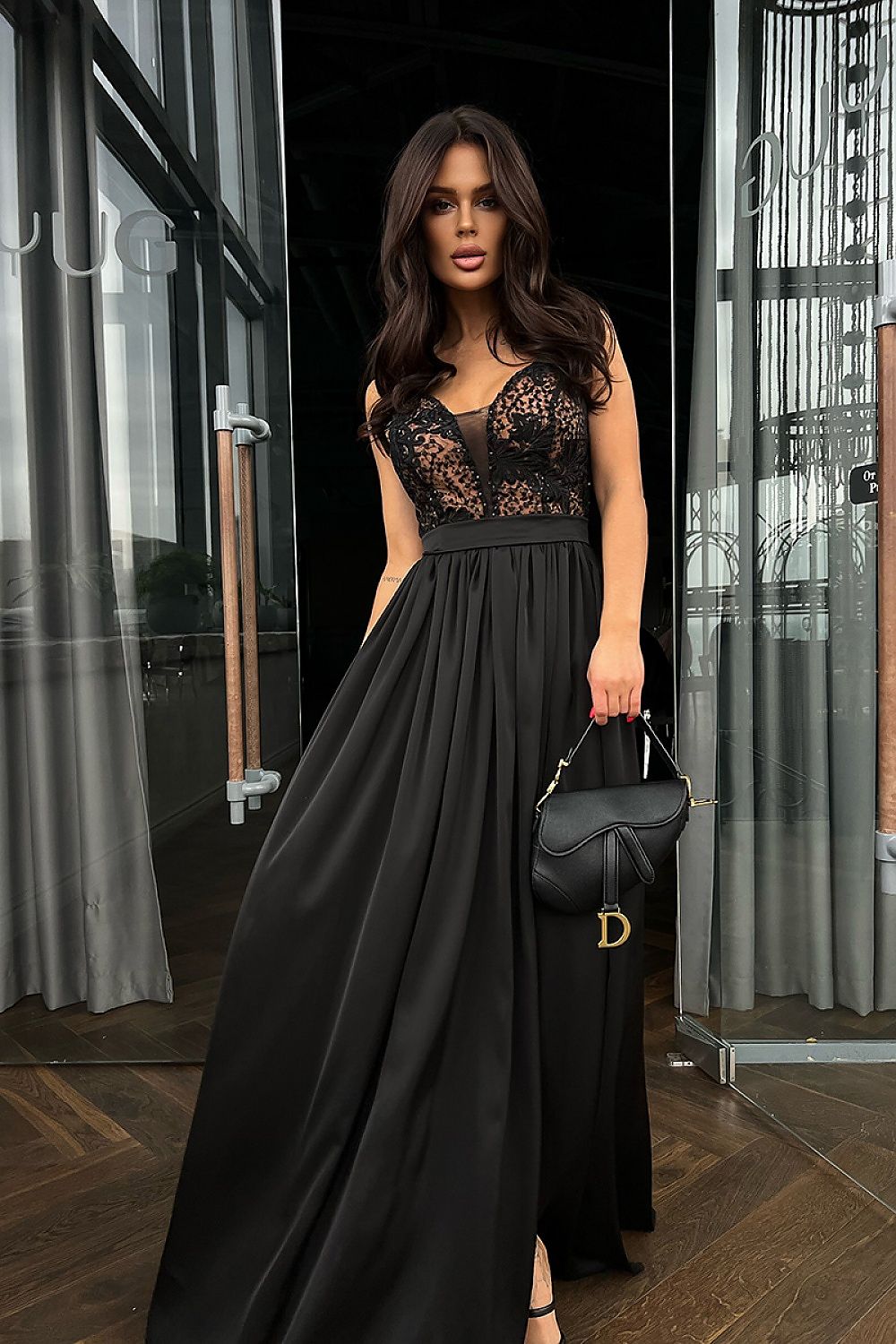 Long dress model 175890 Bicotone