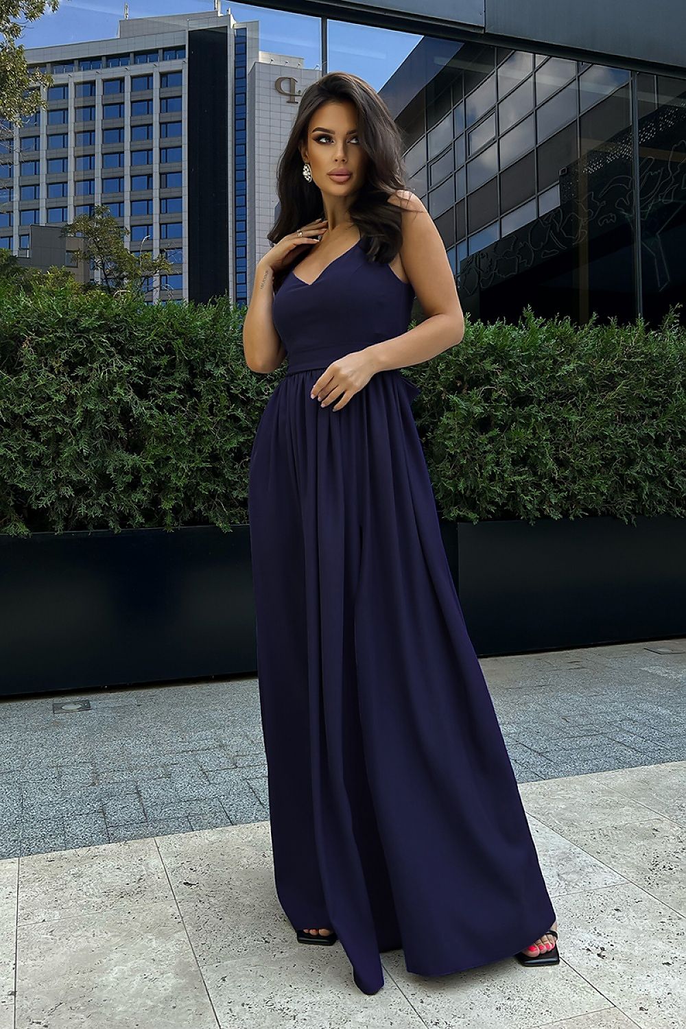 Evening dress model 174549 Bicotone