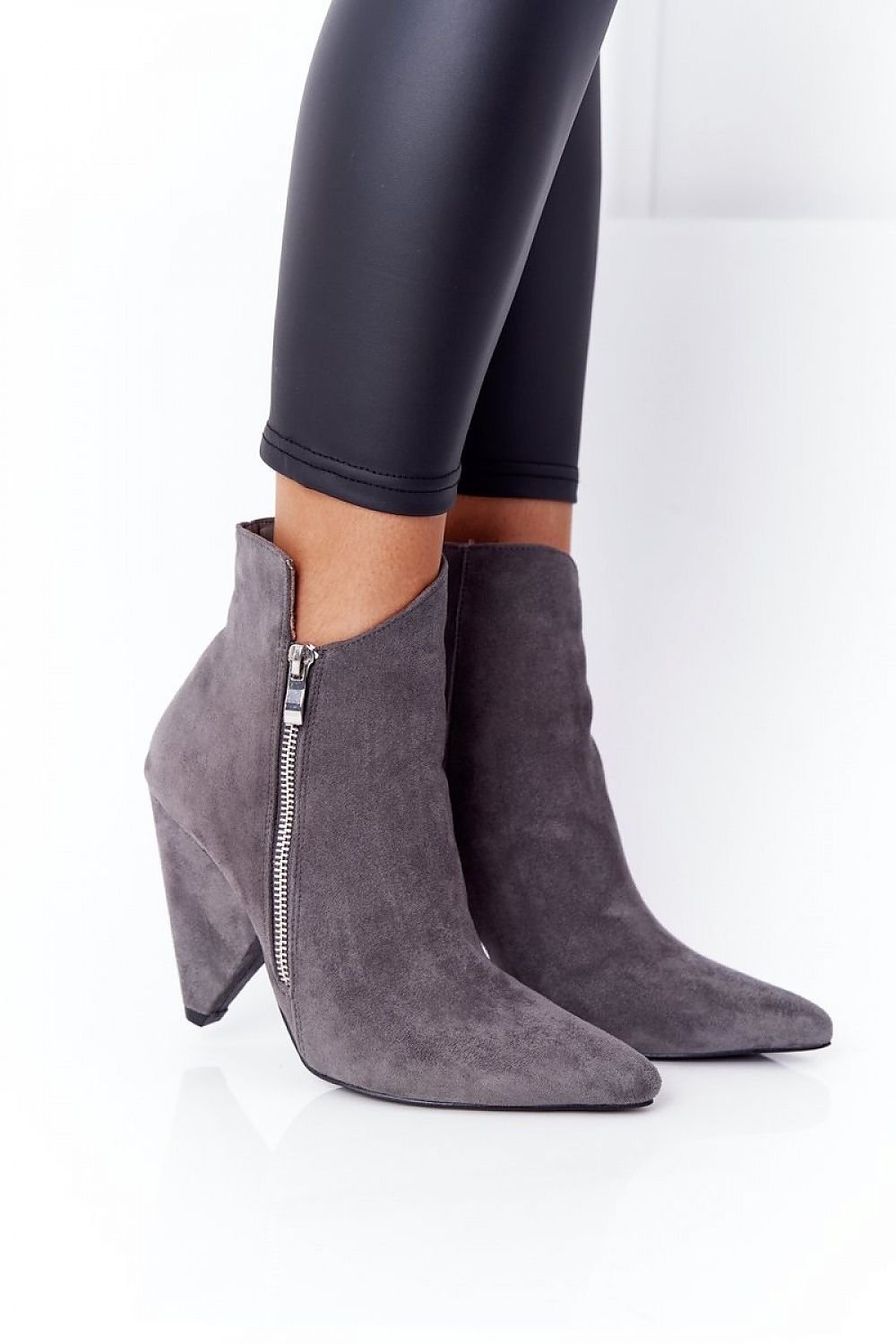 Heel boots model 189739 Step in style