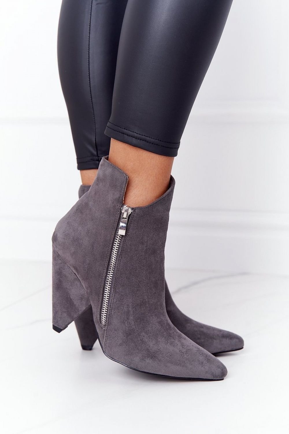 Heel boots model 189739 Step in style