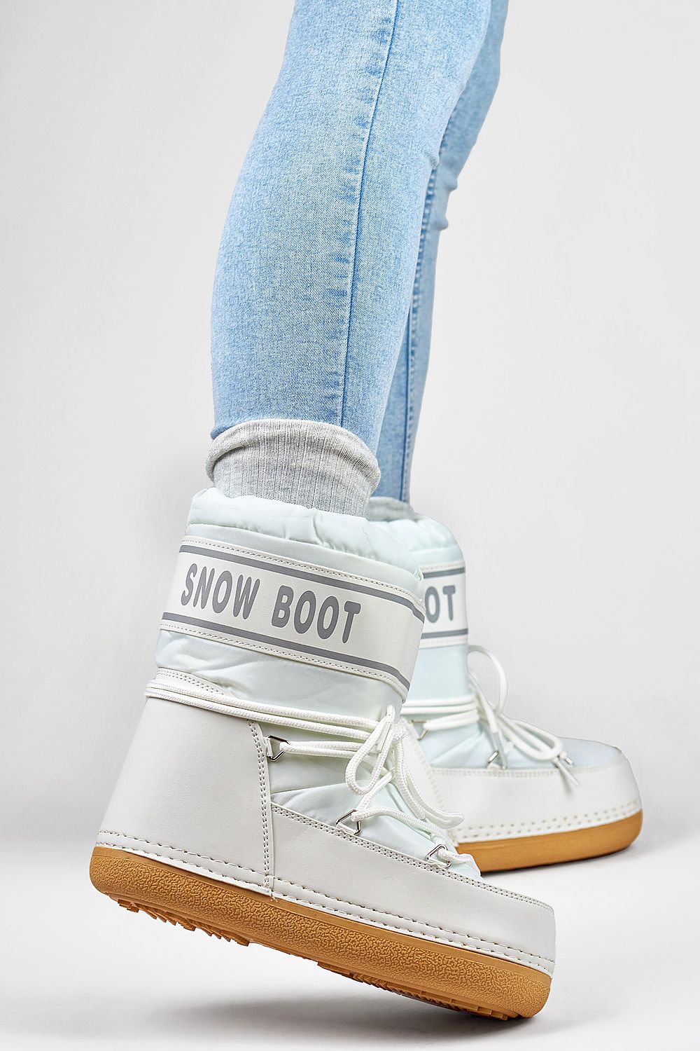 Snow boots model 191273 PRIMO