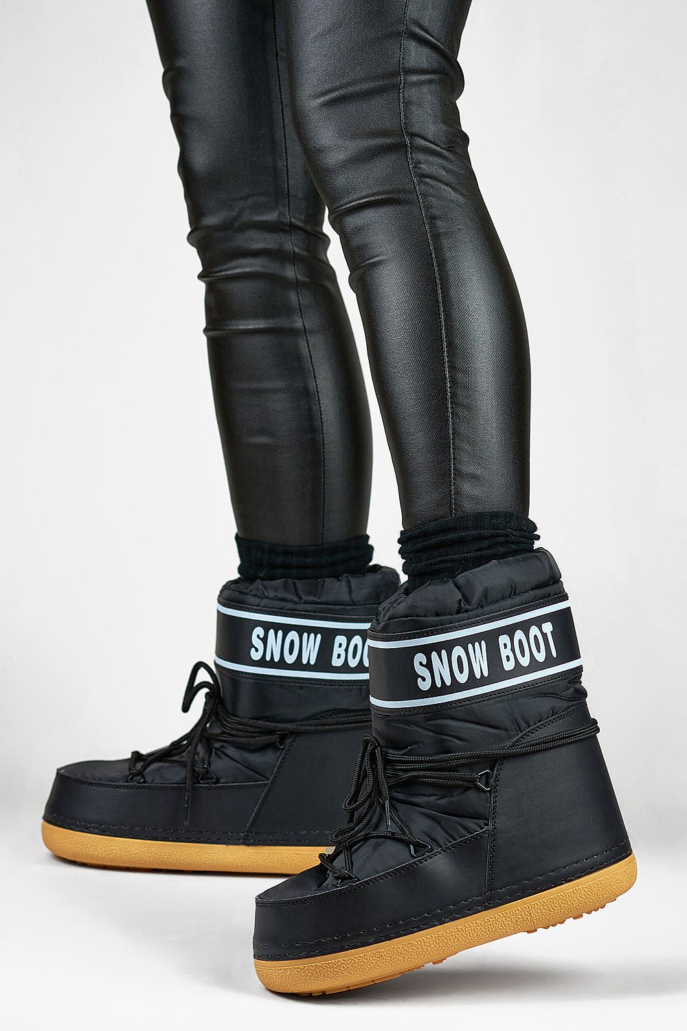 Snow boots model 191273 PRIMO