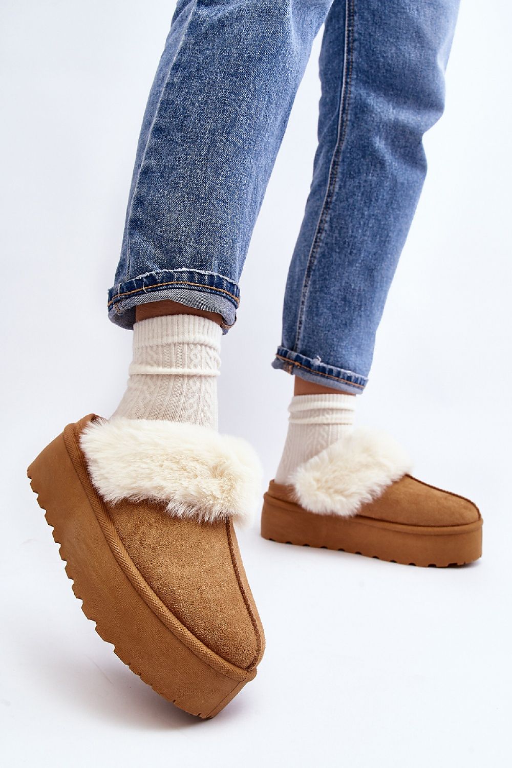 Slippers model 191633 Step in style