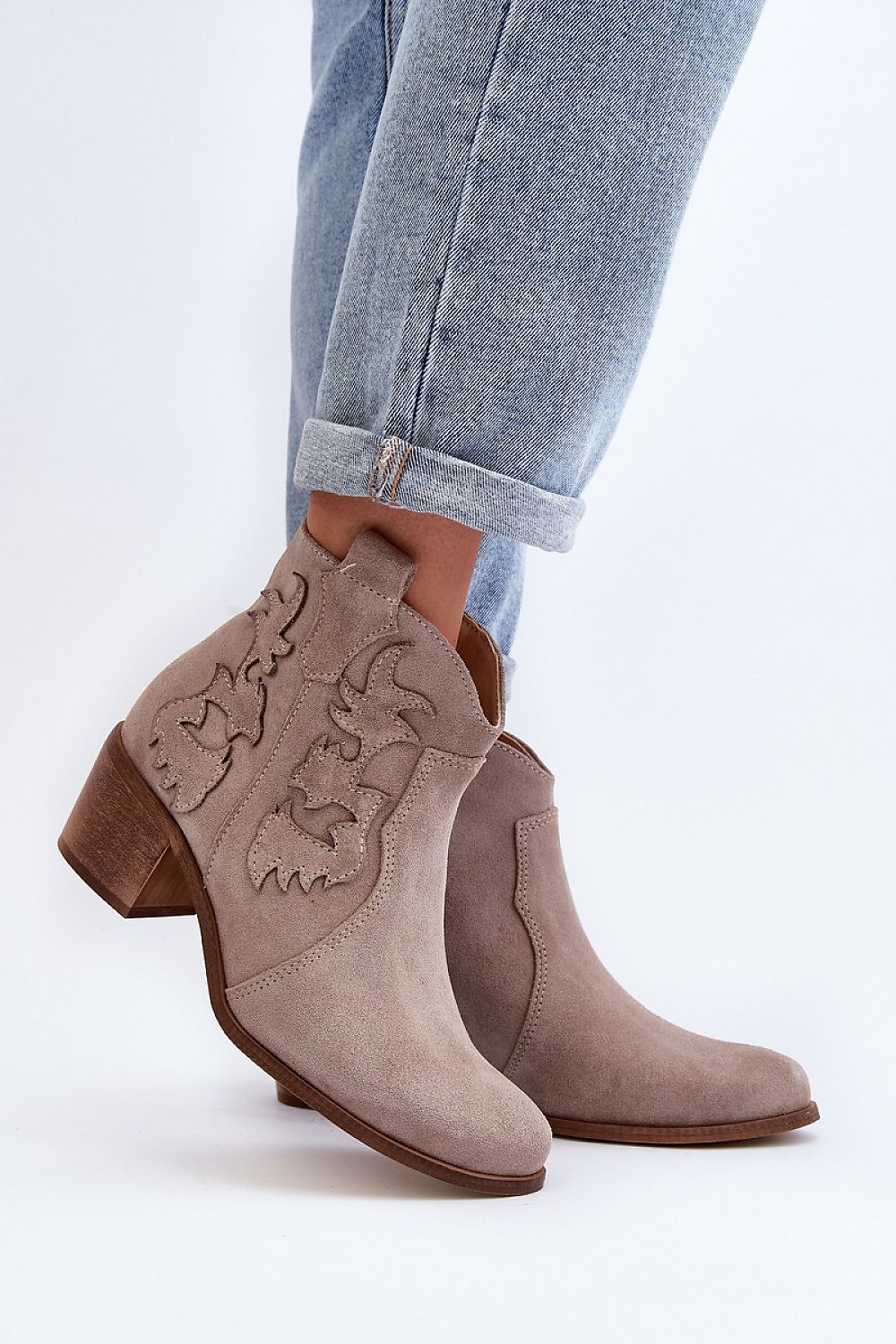 Heel boots model 192282 Step in style