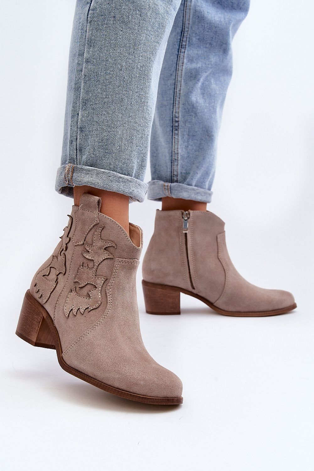 Heel boots model 192282 Step in style
