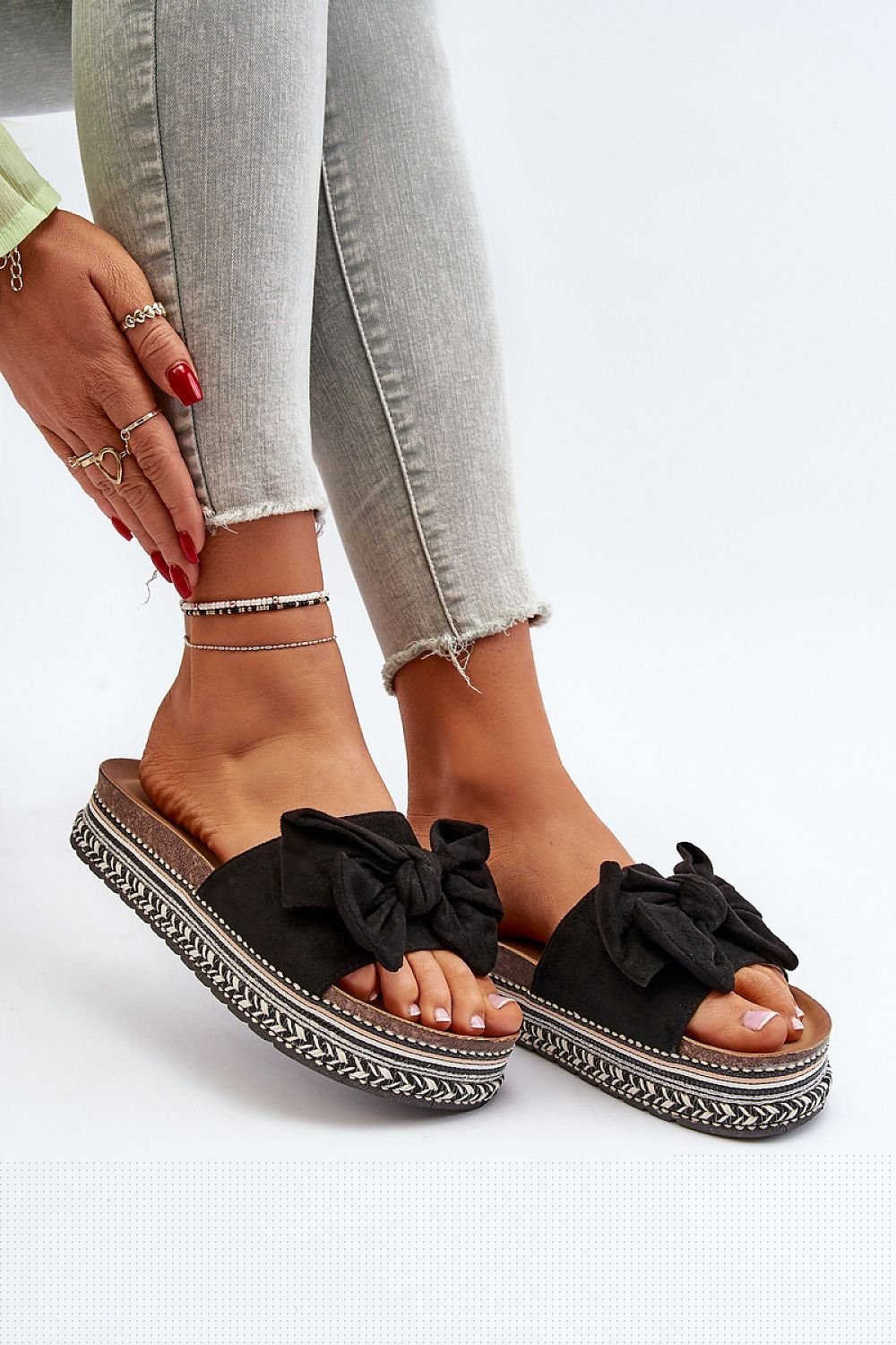Flip-flops model 194138 Step in style