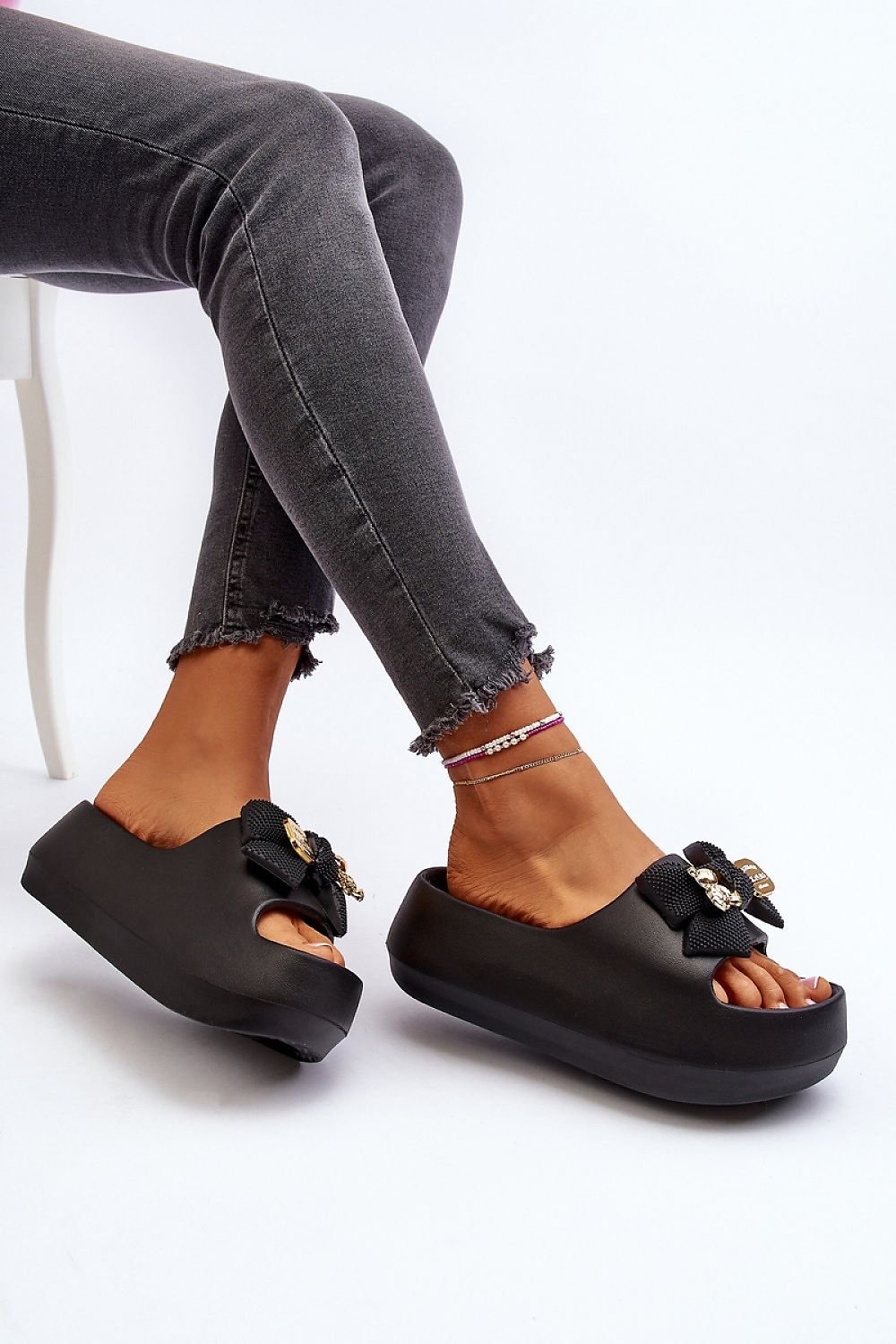 Flip-flops model 194378 Step in style