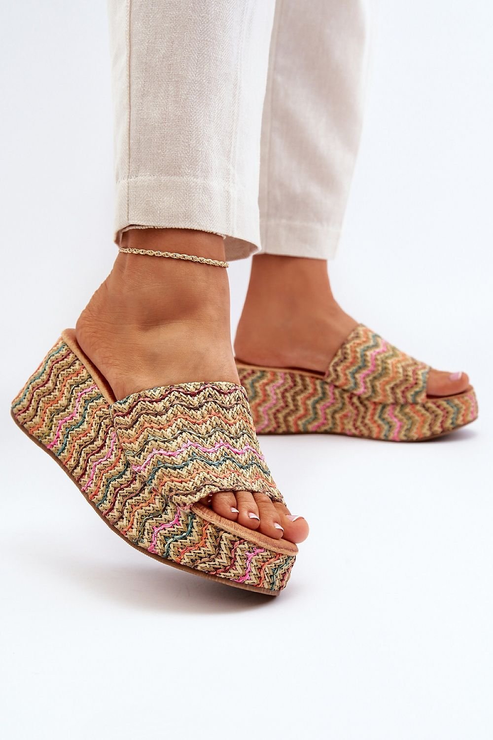 Flip-flops model 194381 Step in style