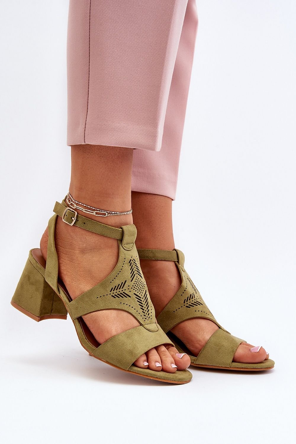 Heel sandals model 194492 Step in style