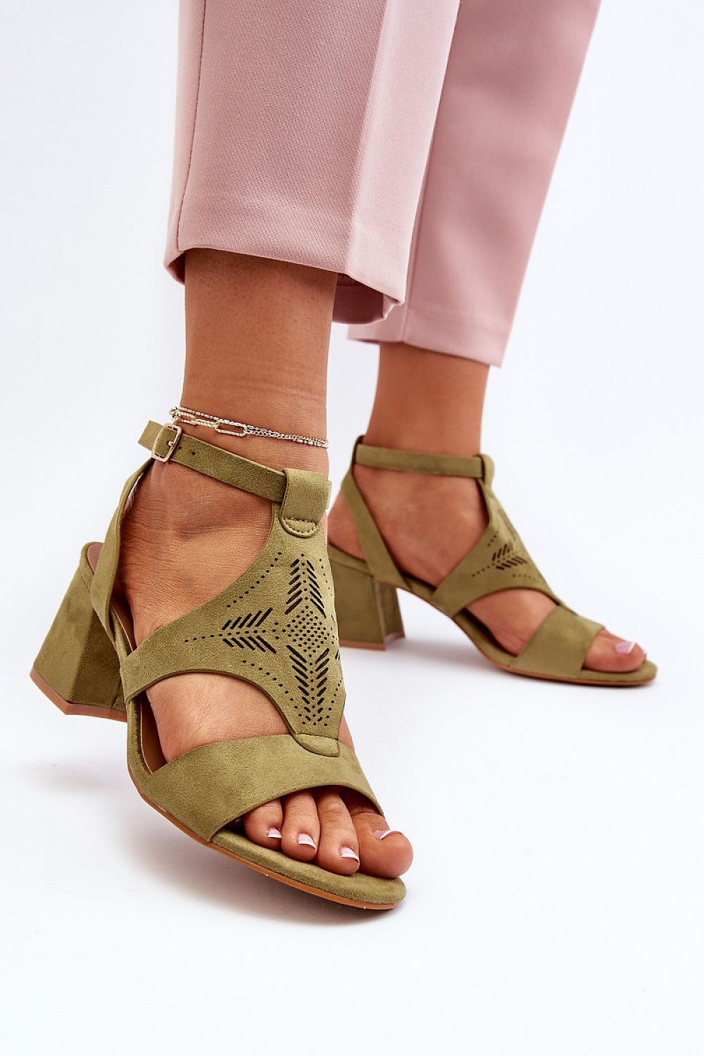 Heel sandals model 194492 Step in style