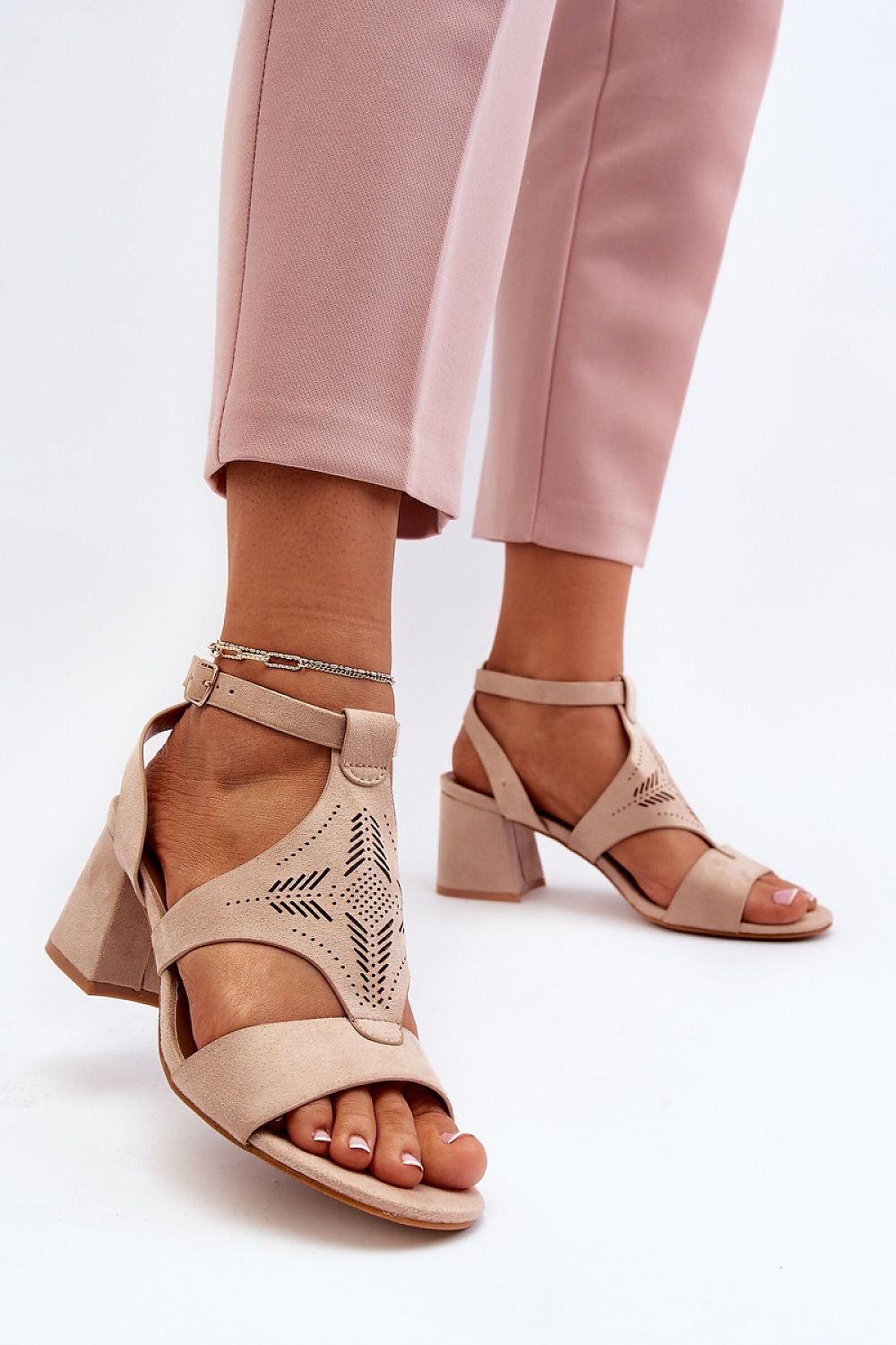 Heel sandals model 194492 Step in style