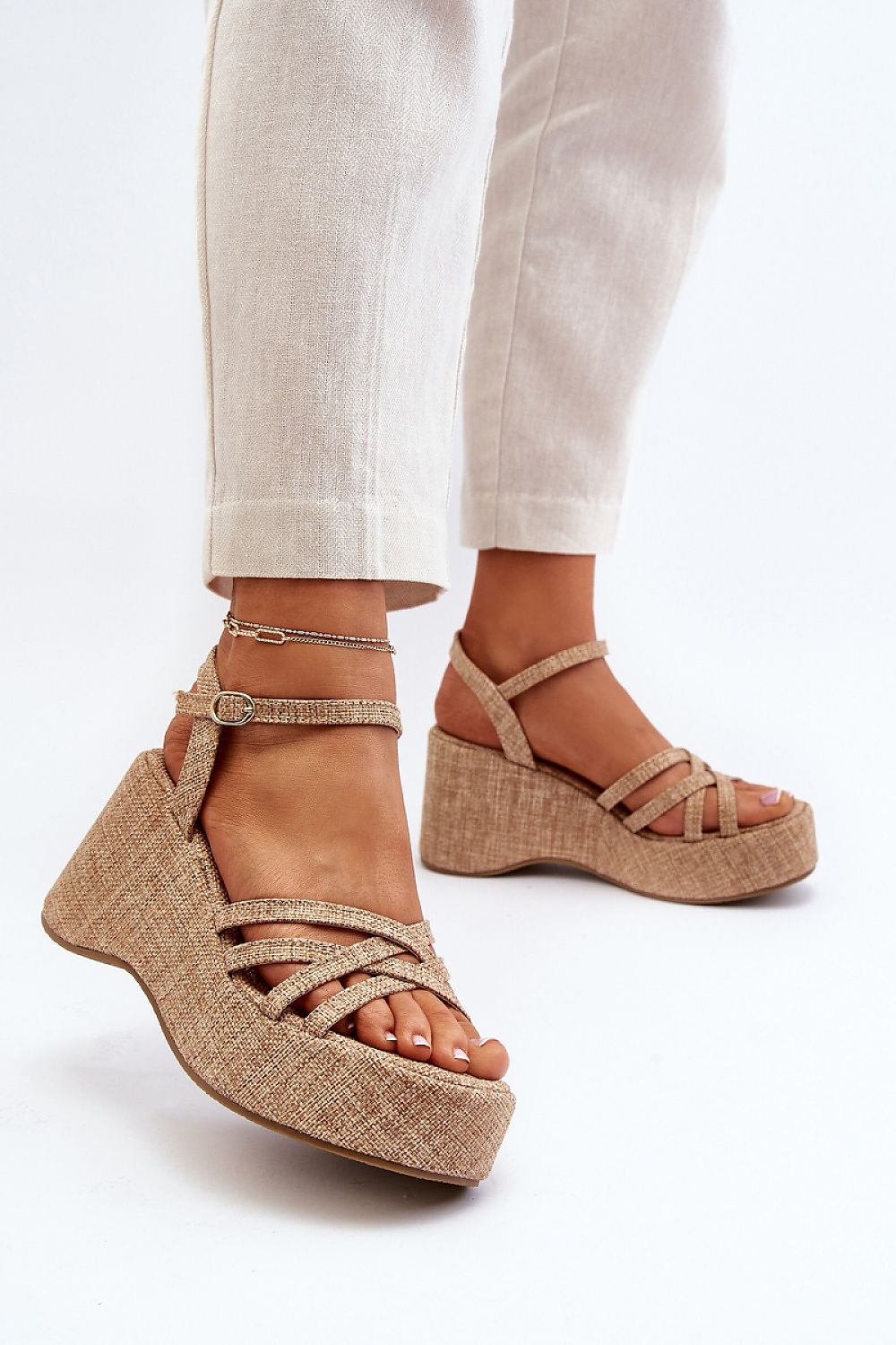 Buskin model 194687 Step in style