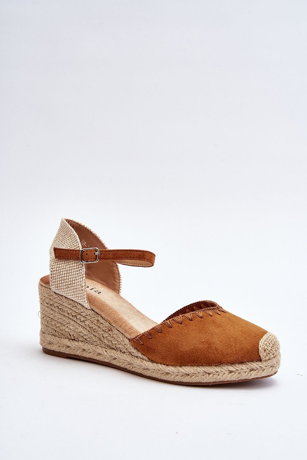 Buskin model 195285 Step in style