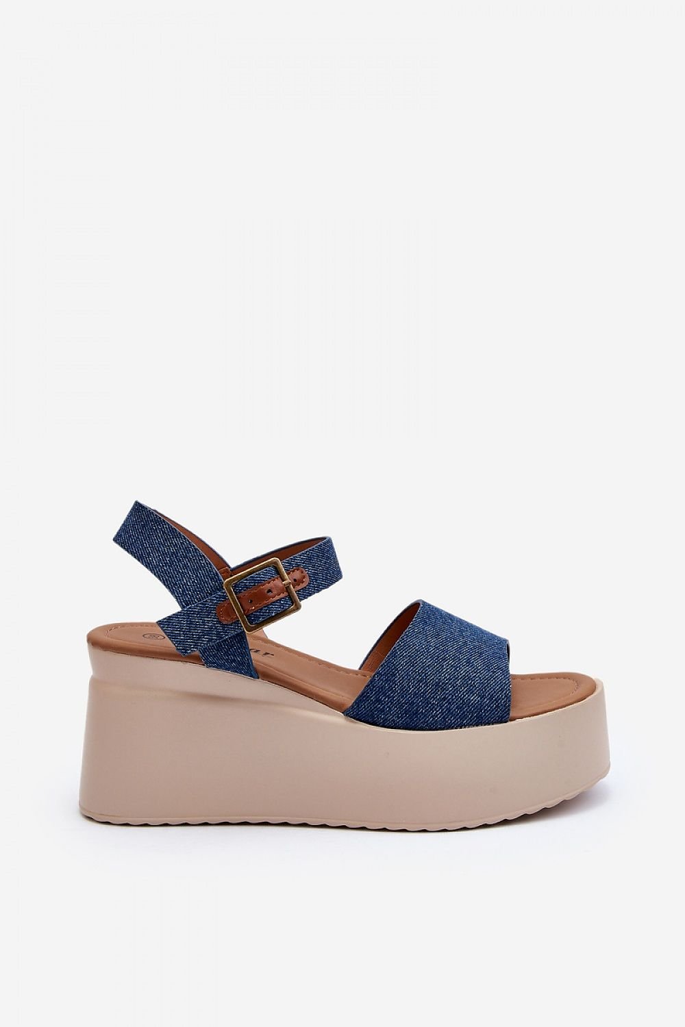 Buskin model 195290 Step in style