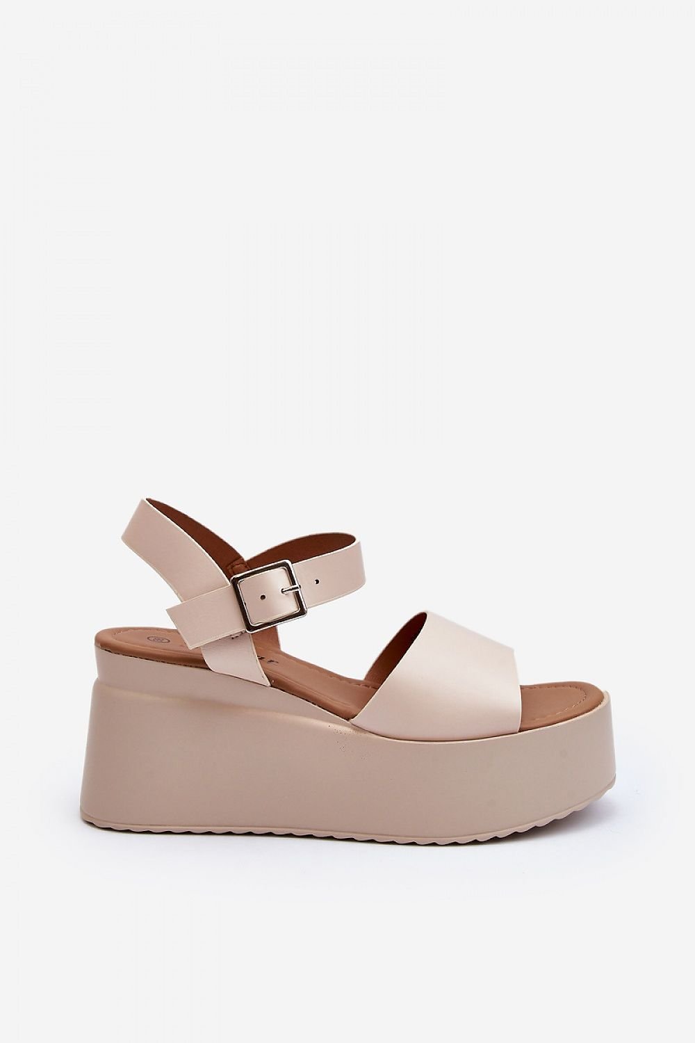 Buskin model 195290 Step in style