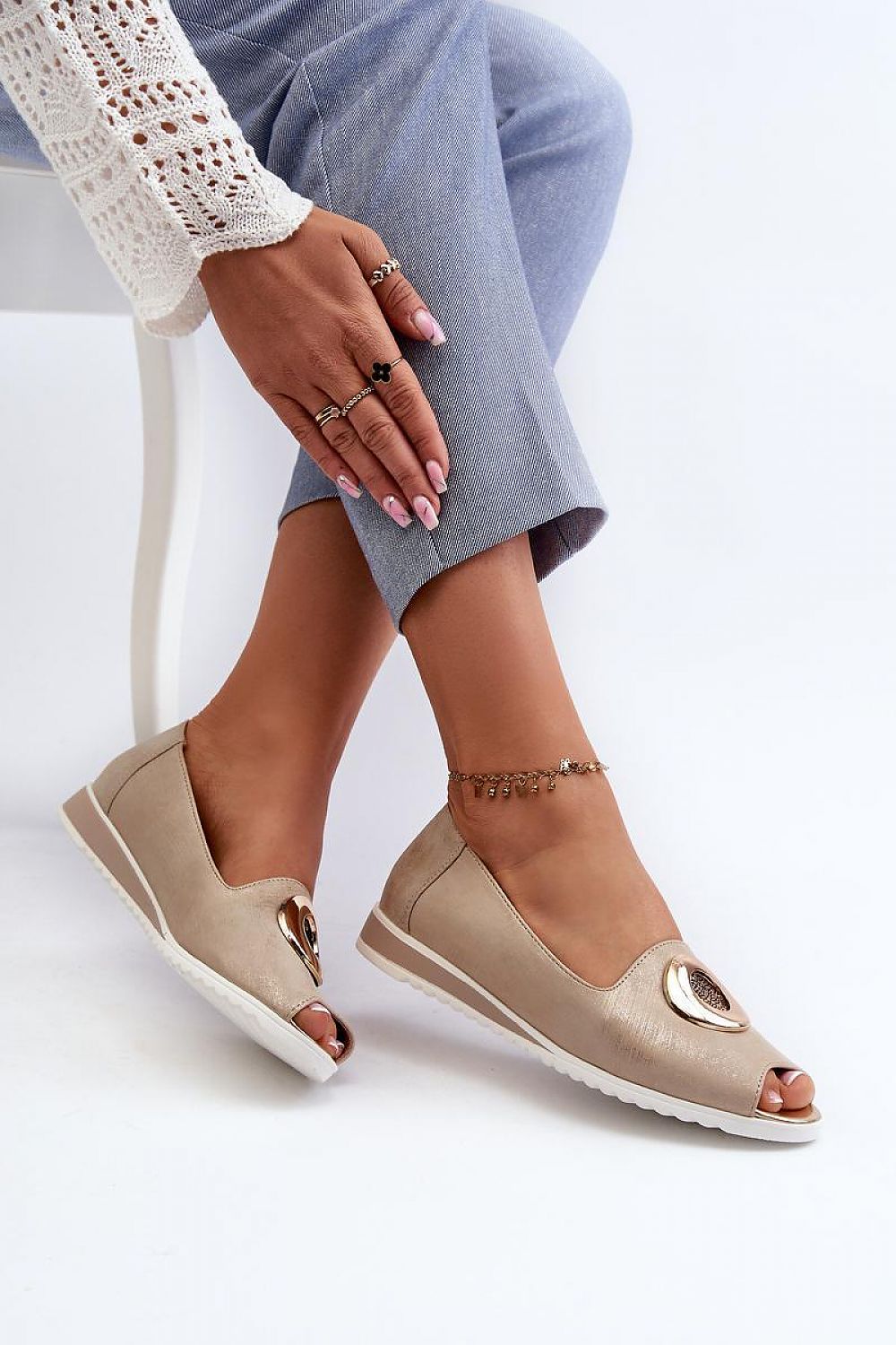 Heel pumps model 196304 Step in style