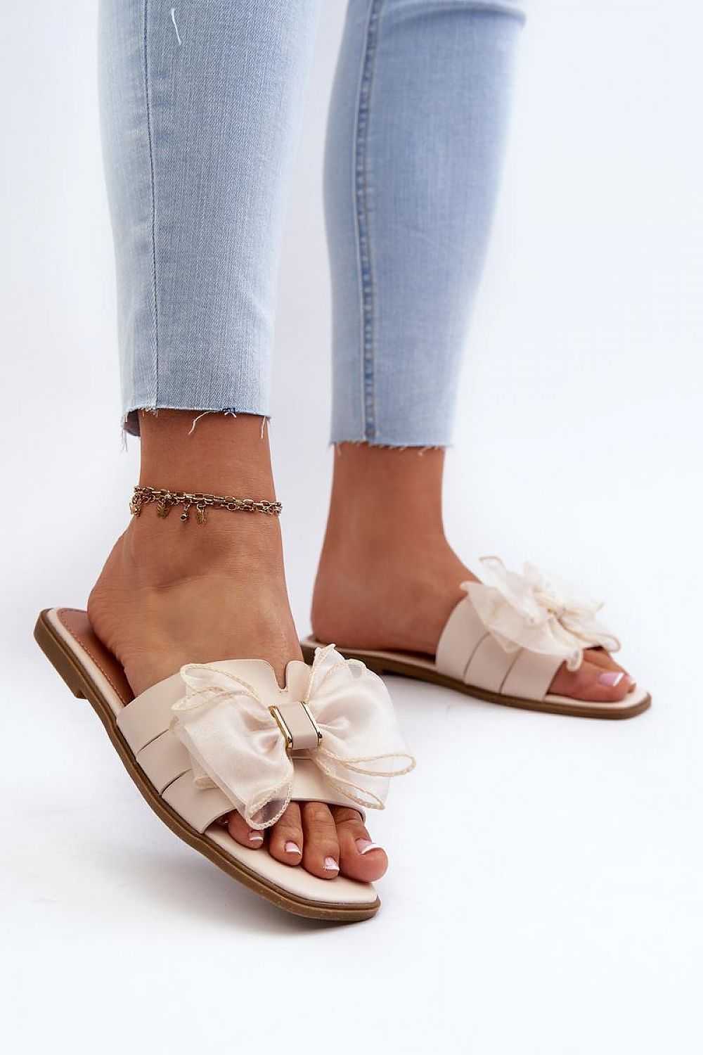 Flip-flops model 196348 Step in style