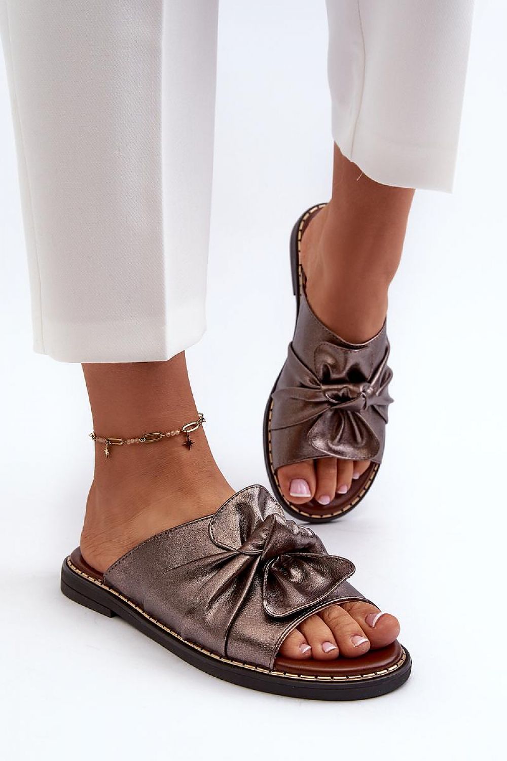 Flip-flops model 196426 Step in style