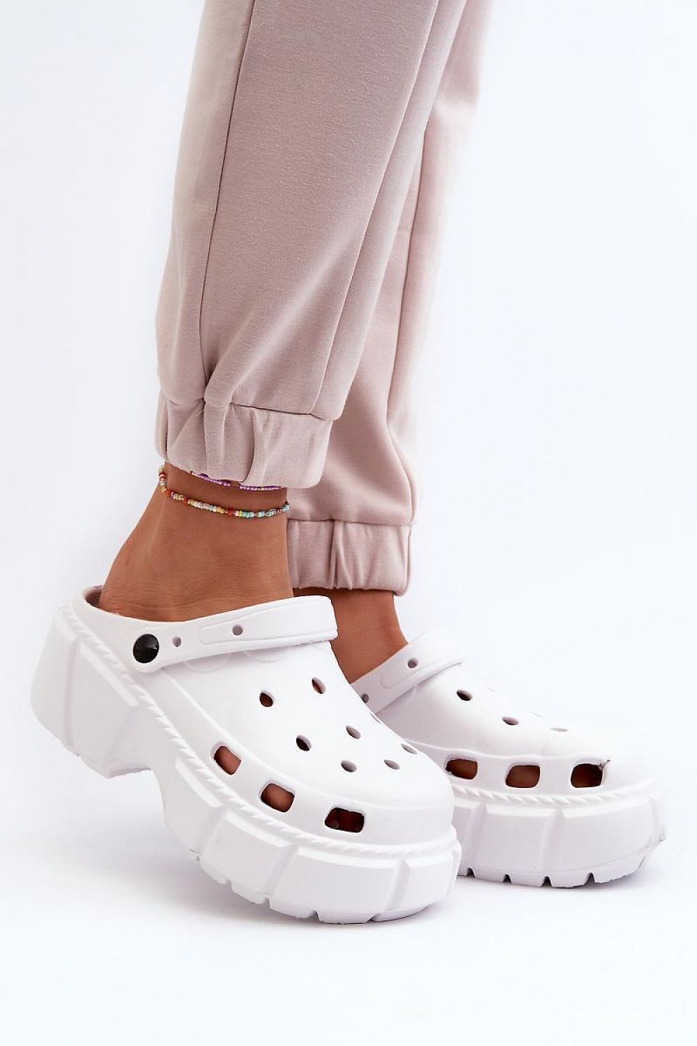 Flip-flops model 196684 Step in style