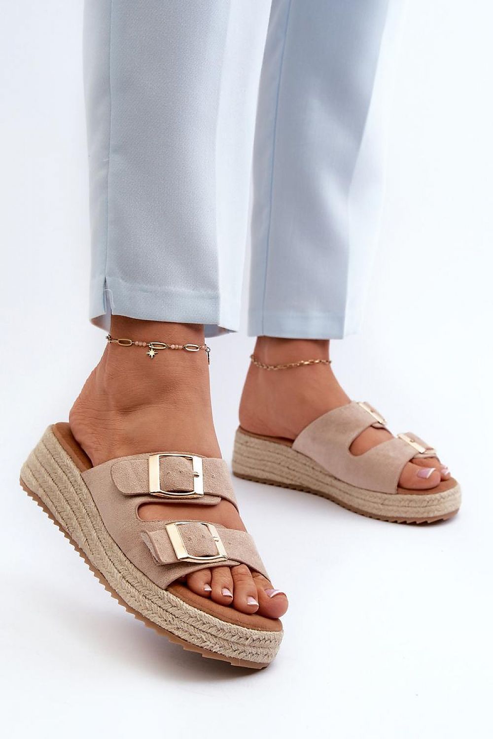 Flip-flops model 197421 Step in style