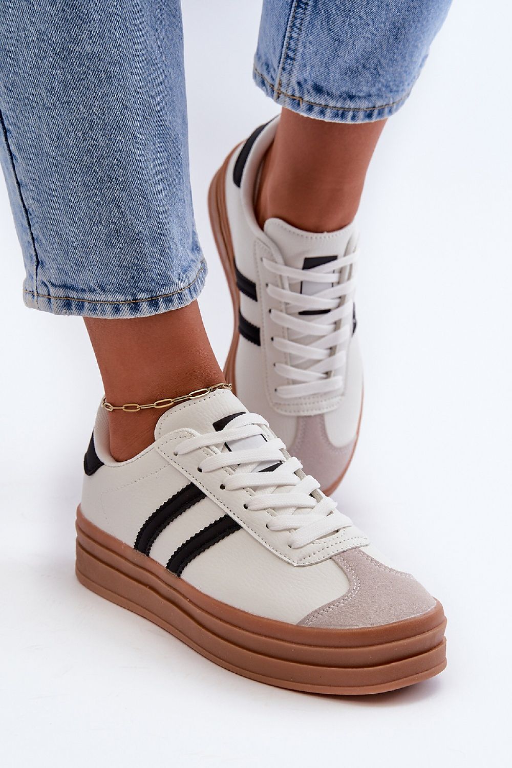 Sport Shoes model 198512 Step in style
