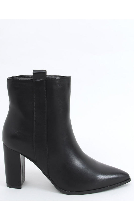 Heel boots model 159286 Inello