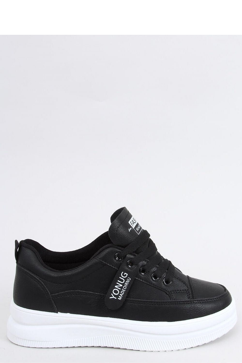 Sneakers model 162701 Inello