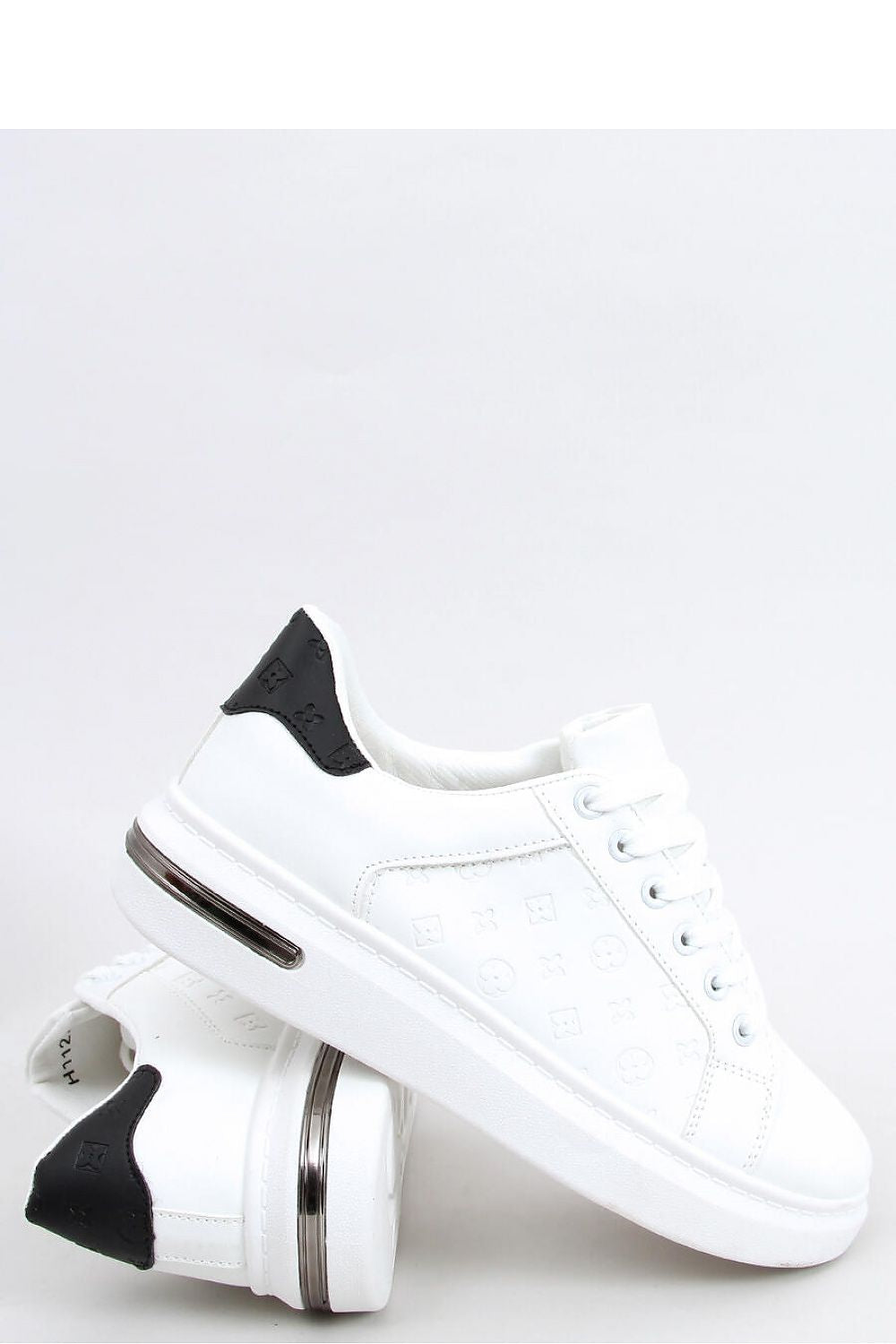 Sneakers model 163894 Inello