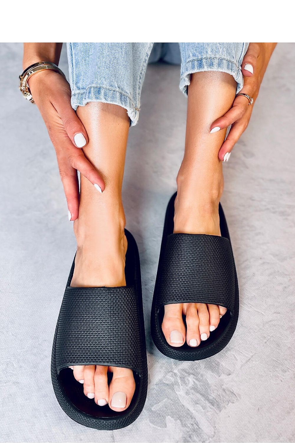  Flip-flops model 180433 Inello 