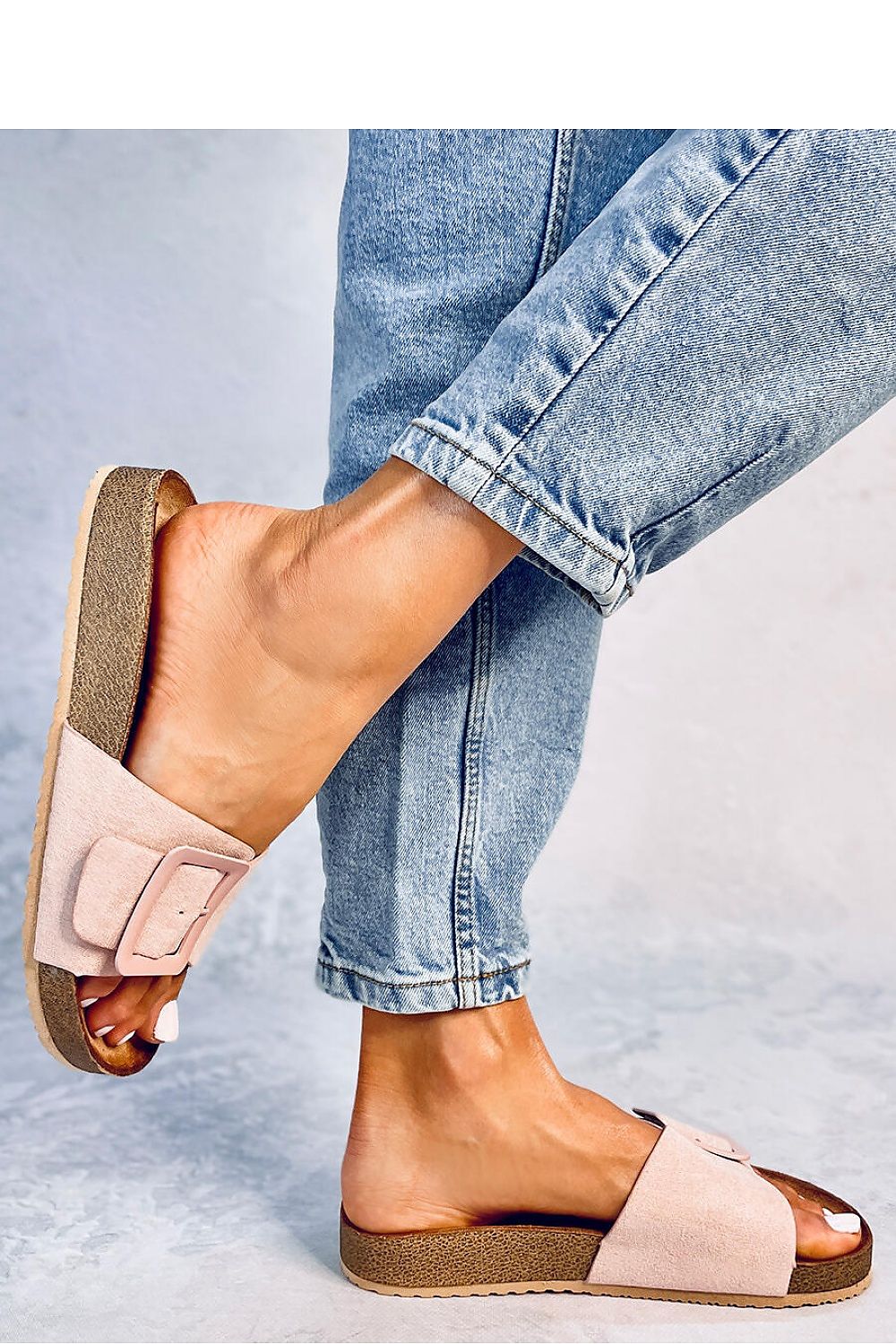 Flip-flops model 180552 Inello