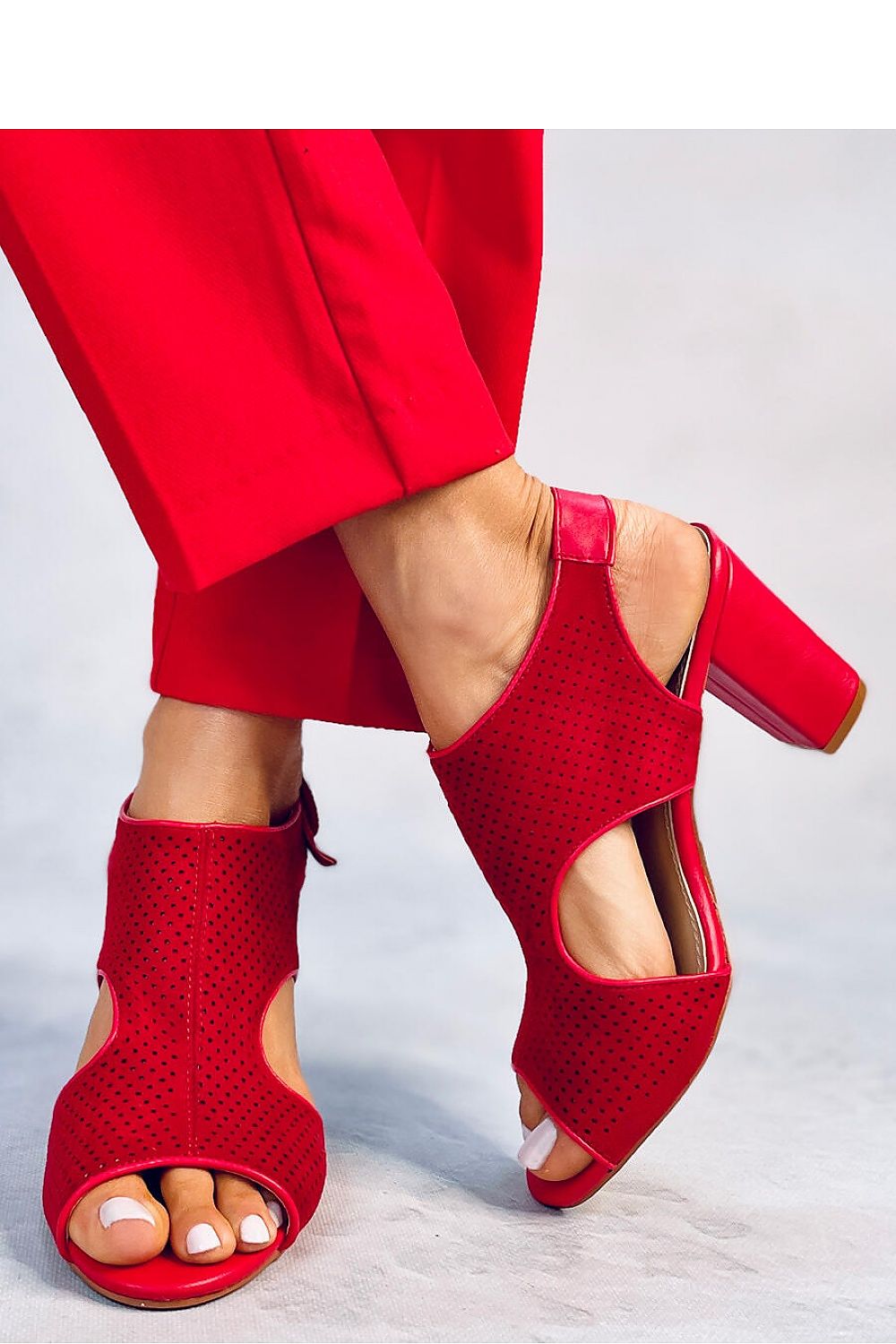 Heel sandals model 180709 Inello