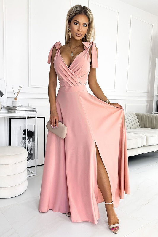 Evening dress model 177063 Numoco