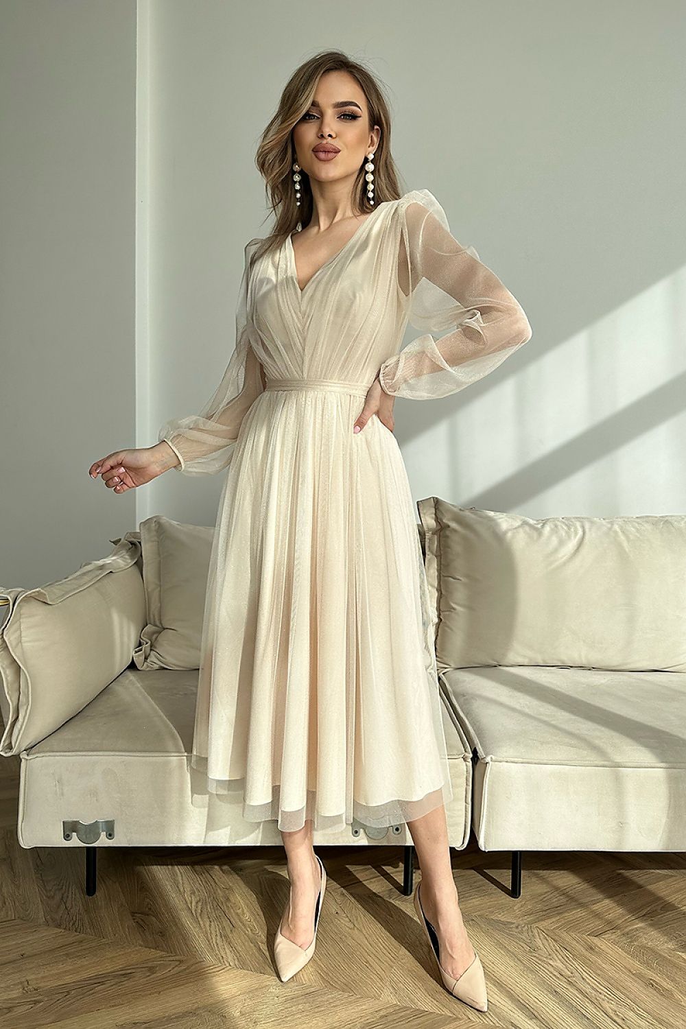 Evening dress model 192874 Bicotone