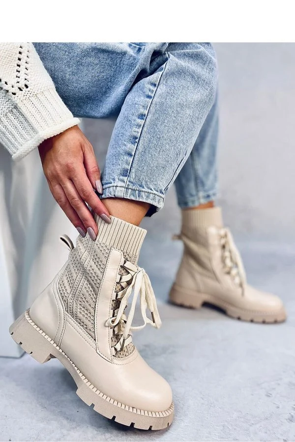 Boots model 187375 Inello