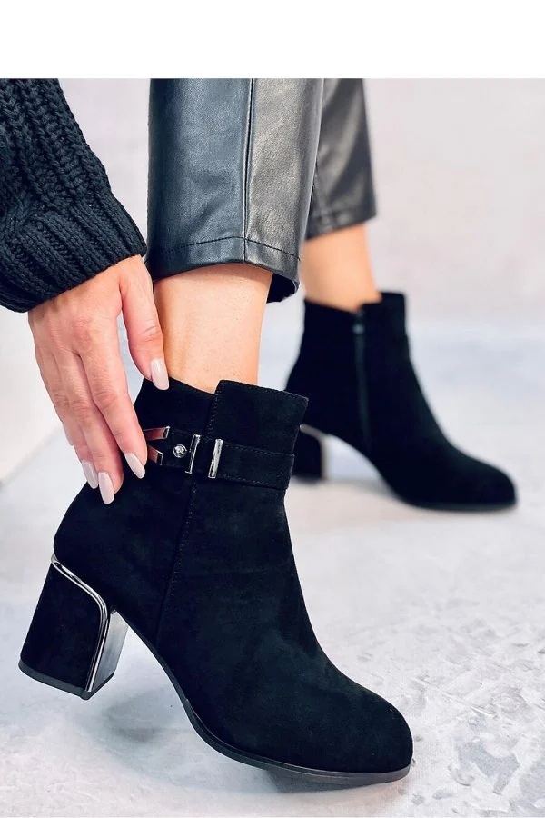 Heel boots model 187394 Inello