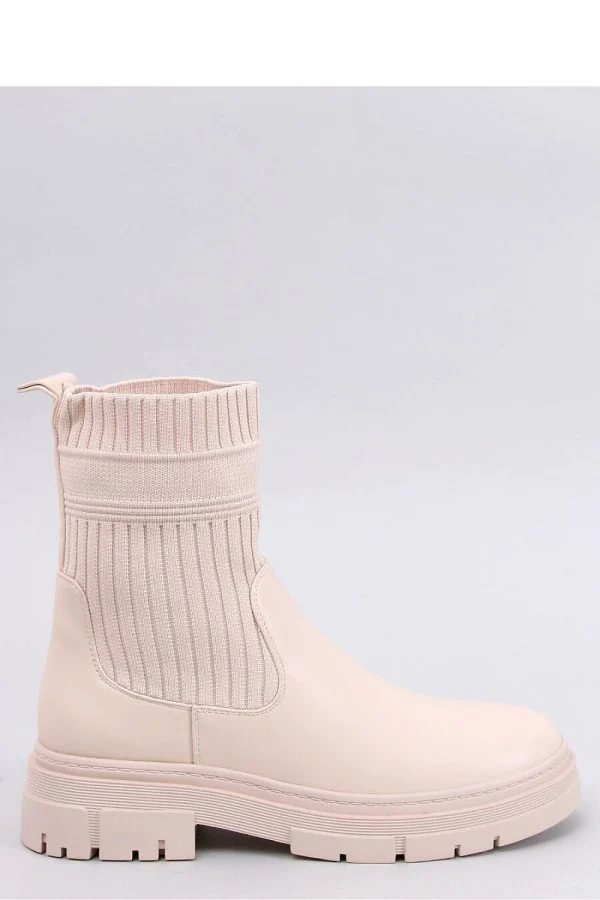 Boots model 188462 Inello