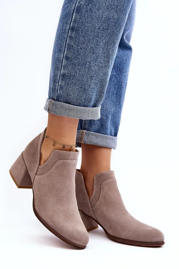 Heel boots model 190530 Step in style