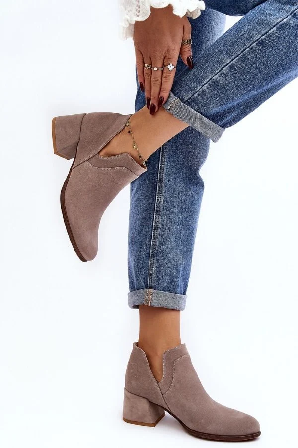 Heel boots model 190530 Step in style
