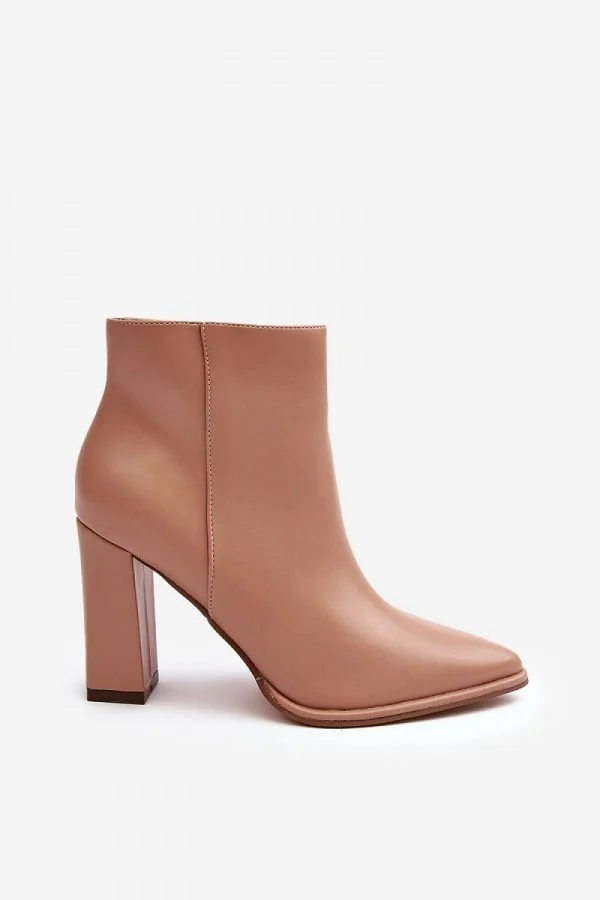 Heel boots model 190536 Step in style