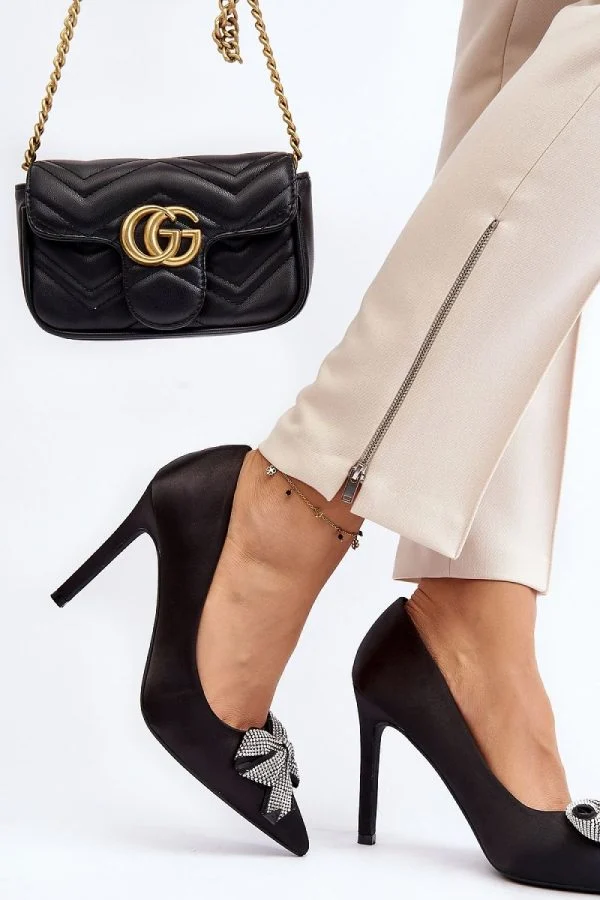 High heels model 191204 Step in style