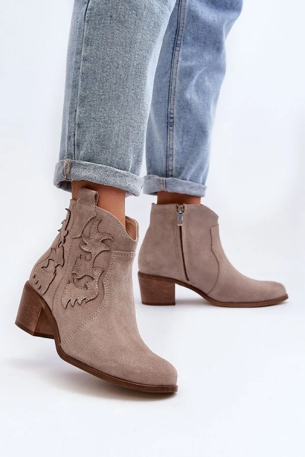 Heel boots model 192282 Step in style