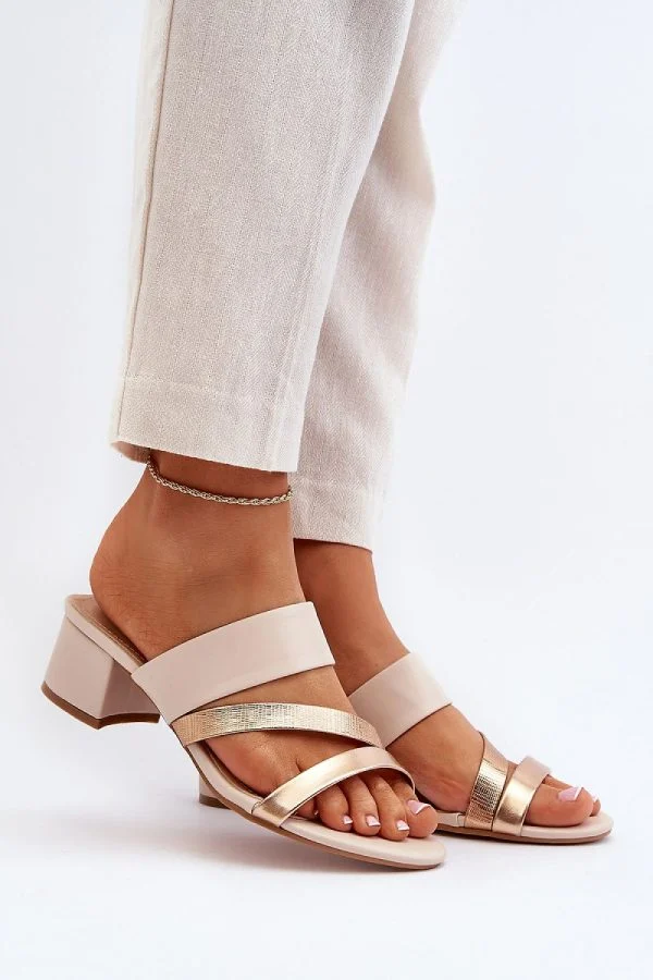 Flip-flops model 194384 Step in style