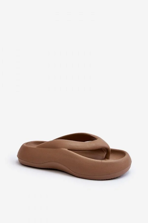 Japanese flip-flops model 194388 Step in style